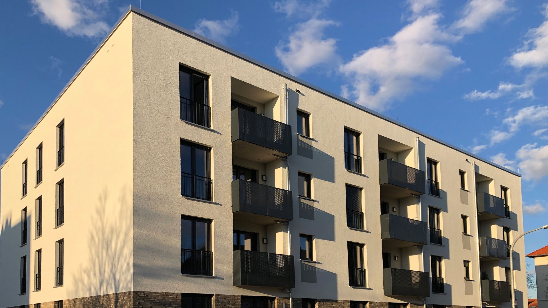 Mehrfamilienhaus diskret verkaufen